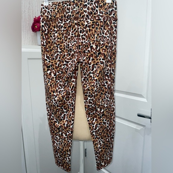 Lilly Pulitzer Chocolate X Onyx My Favorite Spot Weekenders, Medium, NWOT - Picture 3 of 6